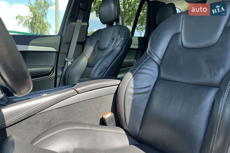 Внедорожник / Кроссовер Volvo XC90 2016 в Коломые