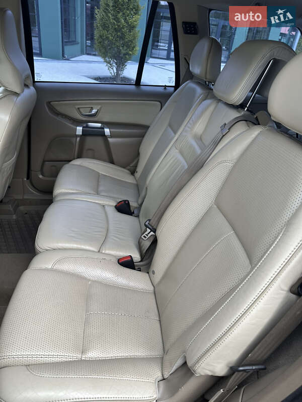 Внедорожник / Кроссовер Volvo XC90 2008 в Ирпене