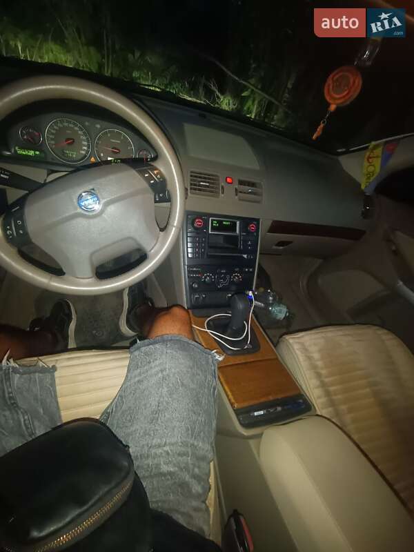 Внедорожник / Кроссовер Volvo XC90 2004 в Одессе