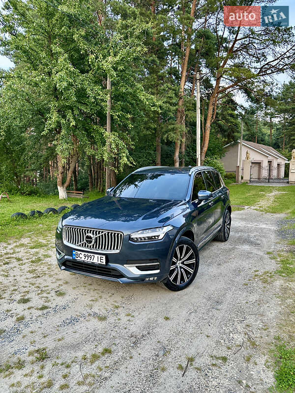Volvo XC90 2021