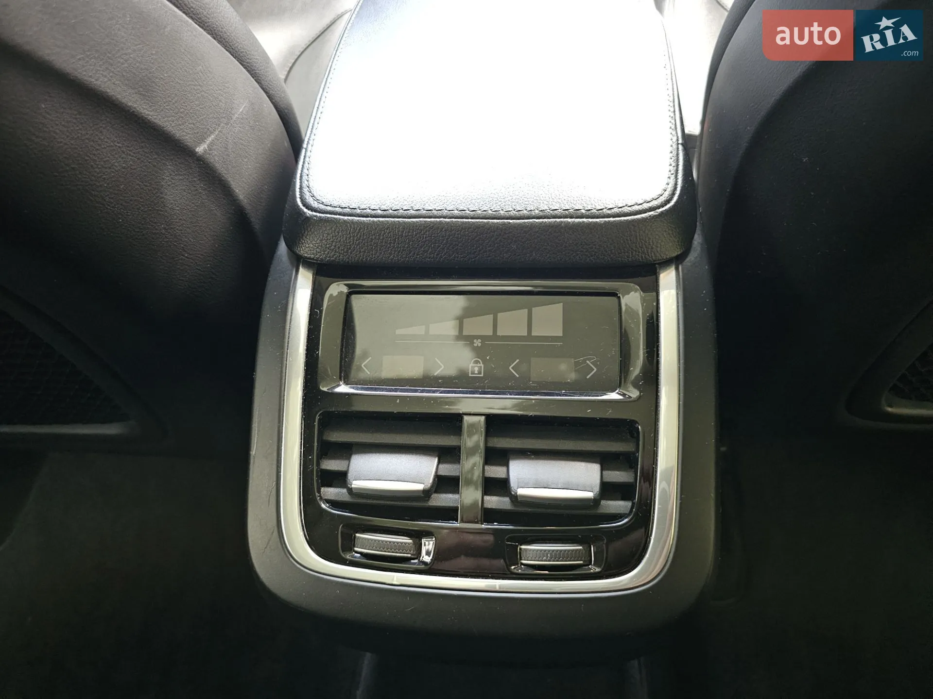 2018 Volvo XC90 - мініатюра 24