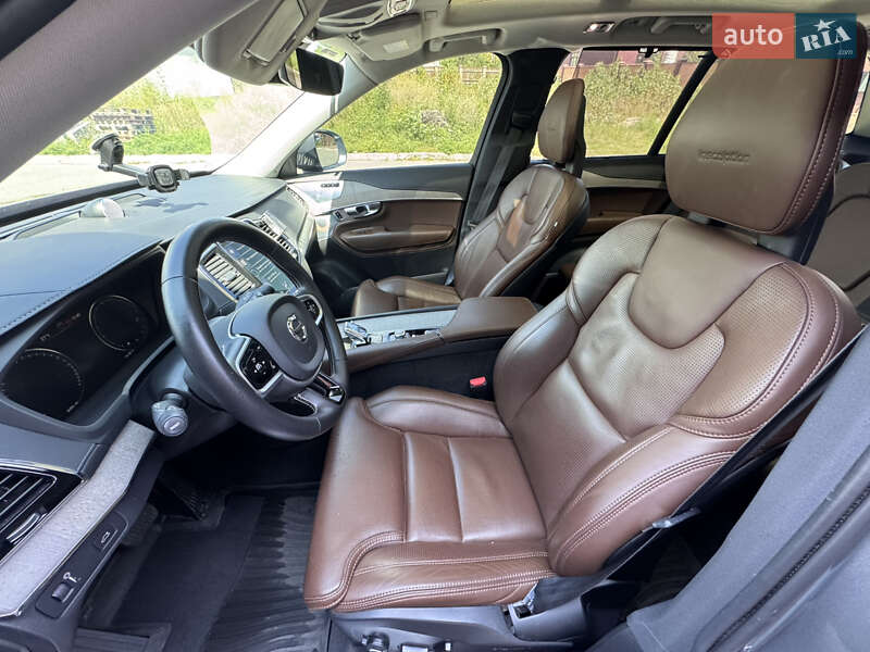 Внедорожник / Кроссовер Volvo XC90 2020 в Киеве