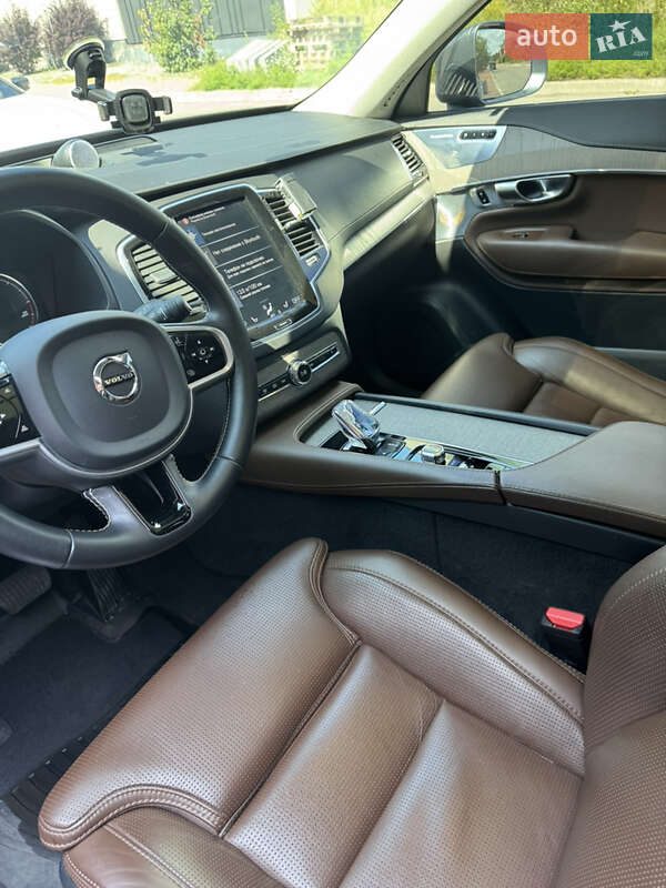 Внедорожник / Кроссовер Volvo XC90 2020 в Киеве