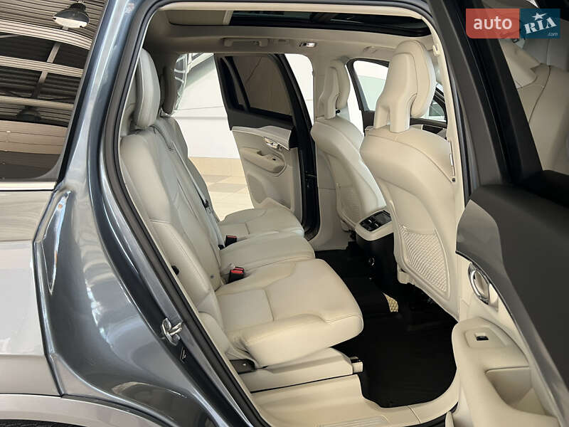 Внедорожник / Кроссовер Volvo XC90 2016 в Одессе