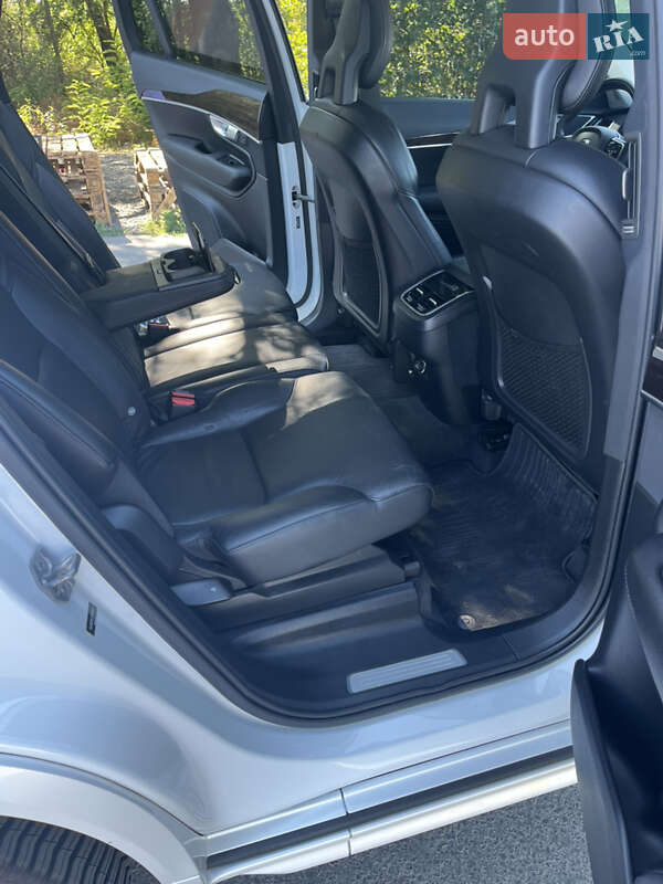 Позашляховик / Кросовер Volvo XC90 2018 в Южноукраїнську