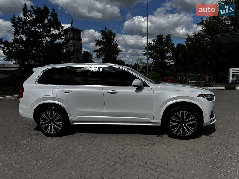Внедорожник / Кроссовер Volvo XC90 2019 в Киеве