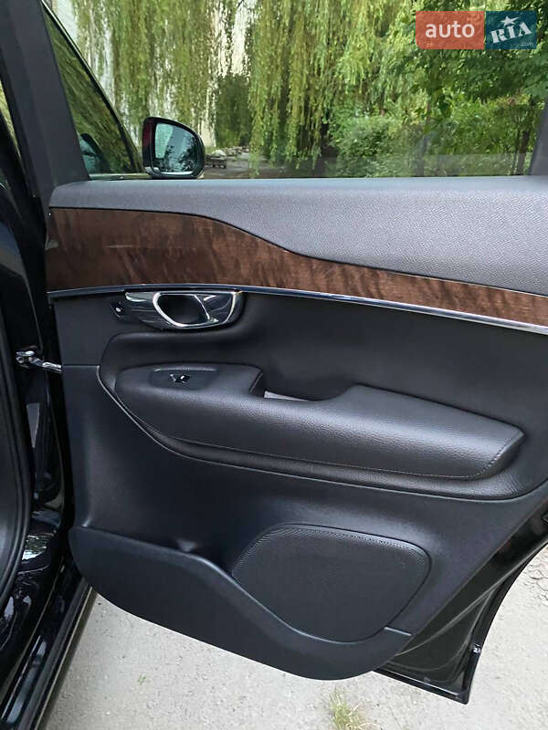 Внедорожник / Кроссовер Volvo XC90 2016 в Львове фото 15 Внедорожник / Кроссовер Volvo XC90 2016 в Львове
