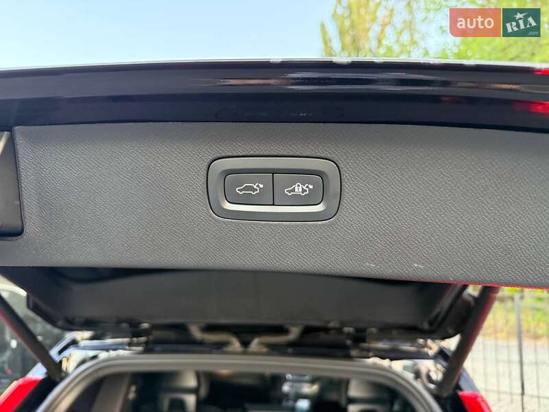 Позашляховик / Кросовер Volvo XC90 2020 в Хмельницькому