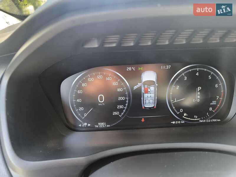 Внедорожник / Кроссовер Volvo XC90 2019 в Львове