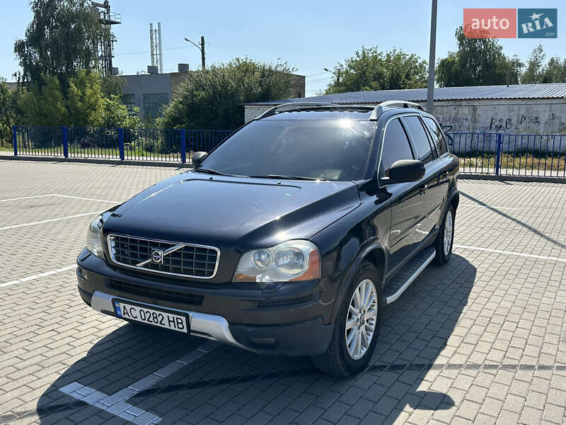 Внедорожник / Кроссовер Volvo XC90 2006 в Нововолынске