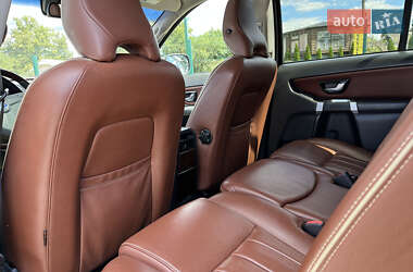 Внедорожник / Кроссовер Volvo XC90 2013 в 