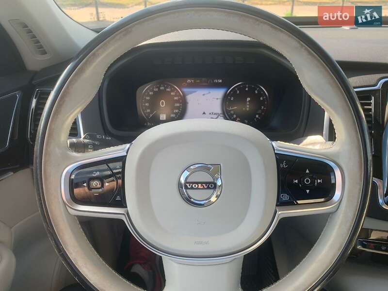 Позашляховик / Кросовер Volvo XC90 2015 в Харкові