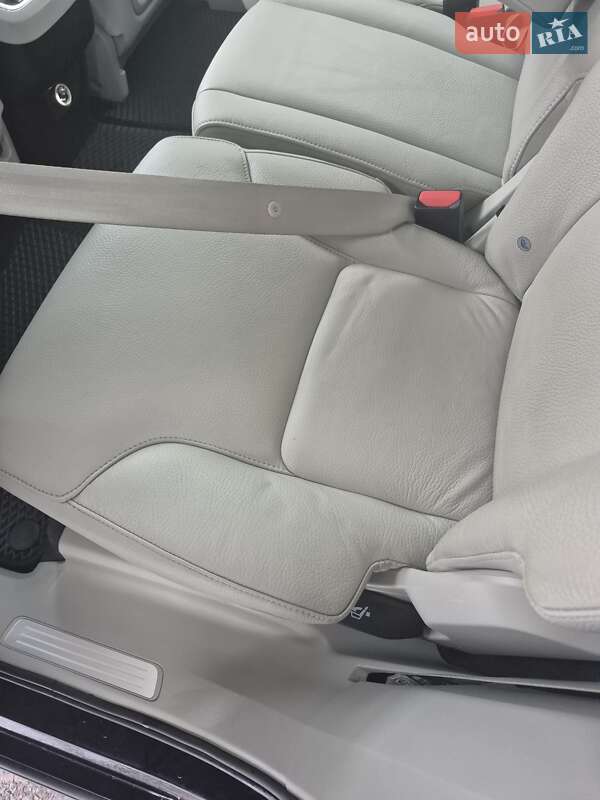 Позашляховик / Кросовер Volvo XC90 2020 в Києві фото 8 Позашляховик / Кросовер Volvo XC90 2020 в Києві