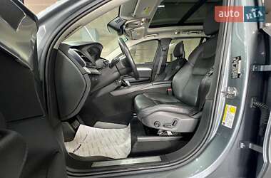 Внедорожник / Кроссовер Volvo XC90 2015 в 