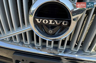 Внедорожник / Кроссовер Volvo XC90 2016 в 