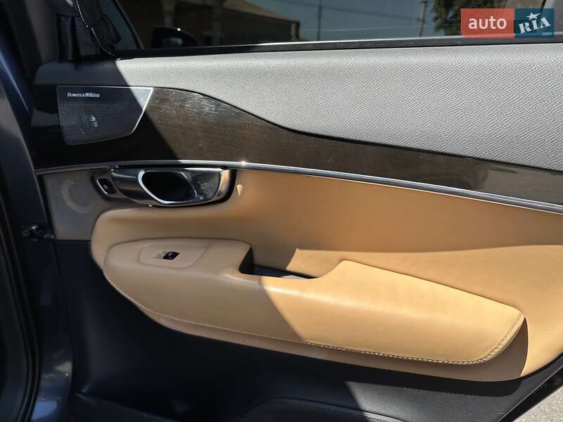 Позашляховик / Кросовер Volvo XC90 2018 в Житомирі фото 80 Позашляховик / Кросовер Volvo XC90 2018 в Житомирі