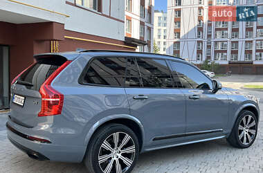 Внедорожник / Кроссовер Volvo XC90 2019 в 