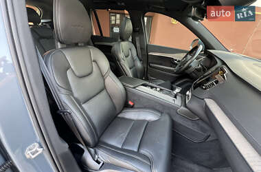 Внедорожник / Кроссовер Volvo XC90 2019 в 