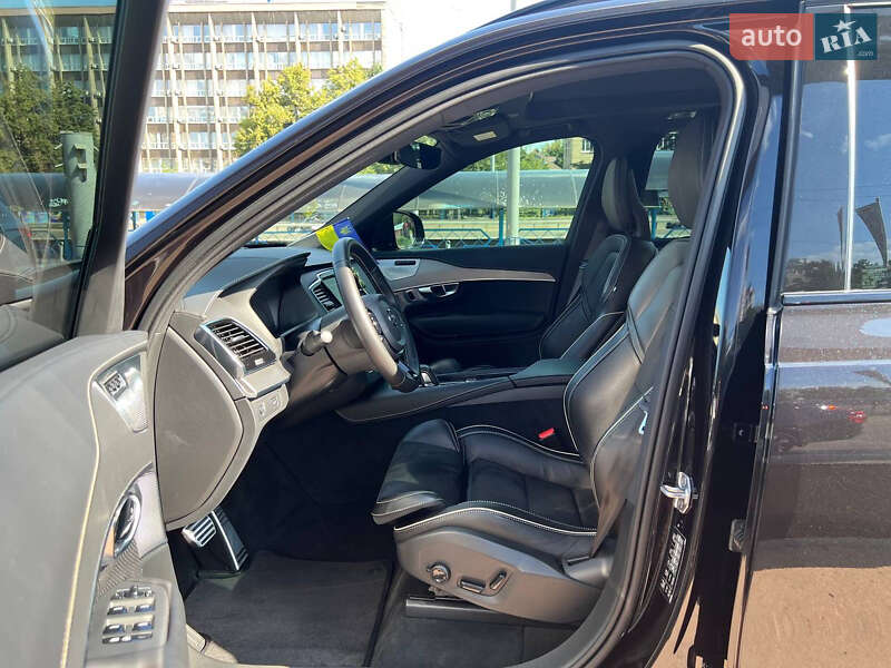 Внедорожник / Кроссовер Volvo XC90 2020 в Киеве