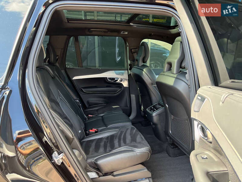 Внедорожник / Кроссовер Volvo XC90 2020 в Киеве
