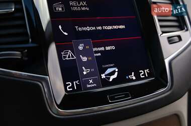 Внедорожник / Кроссовер Volvo XC90 2017 в 
