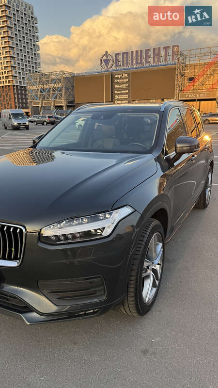 Внедорожник / Кроссовер Volvo XC90 2020 в Киеве