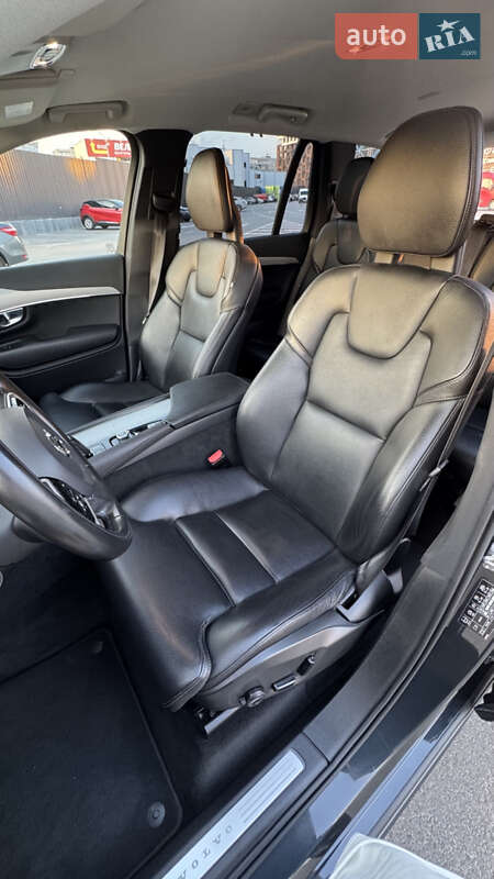 Внедорожник / Кроссовер Volvo XC90 2020 в Киеве