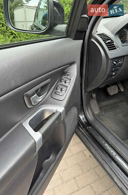 Внедорожник / Кроссовер Volvo XC90 2011 в 