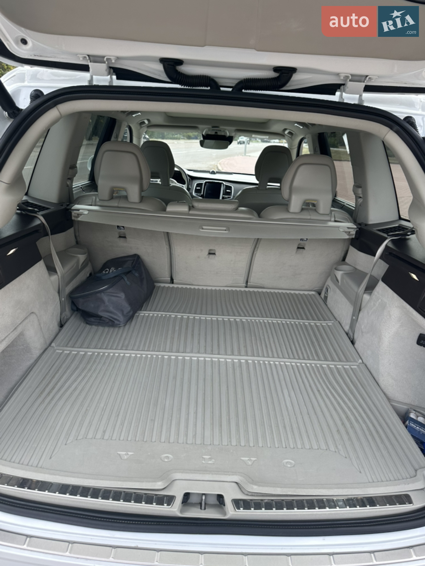 2016 Volvo XC90 - мініатюра 5