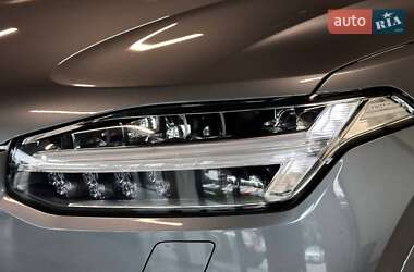 Внедорожник / Кроссовер Volvo XC90 2019 в 