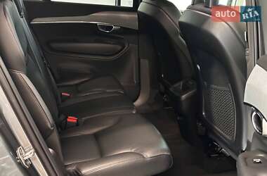 Внедорожник / Кроссовер Volvo XC90 2019 в 