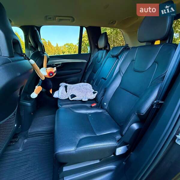 Внедорожник / Кроссовер Volvo XC90 2019 в Александрие