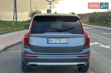 Внедорожник / Кроссовер Volvo XC90 2019 в 