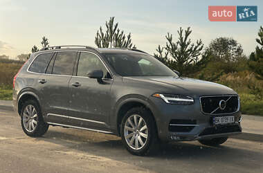 Внедорожник / Кроссовер Volvo XC90 2019 в 