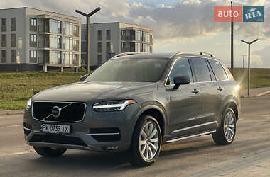 Внедорожник / Кроссовер Volvo XC90 2019 в 