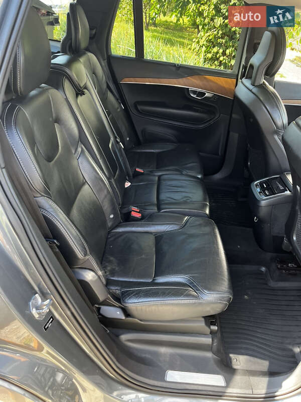 Внедорожник / Кроссовер Volvo XC90 2017 в Черкассах