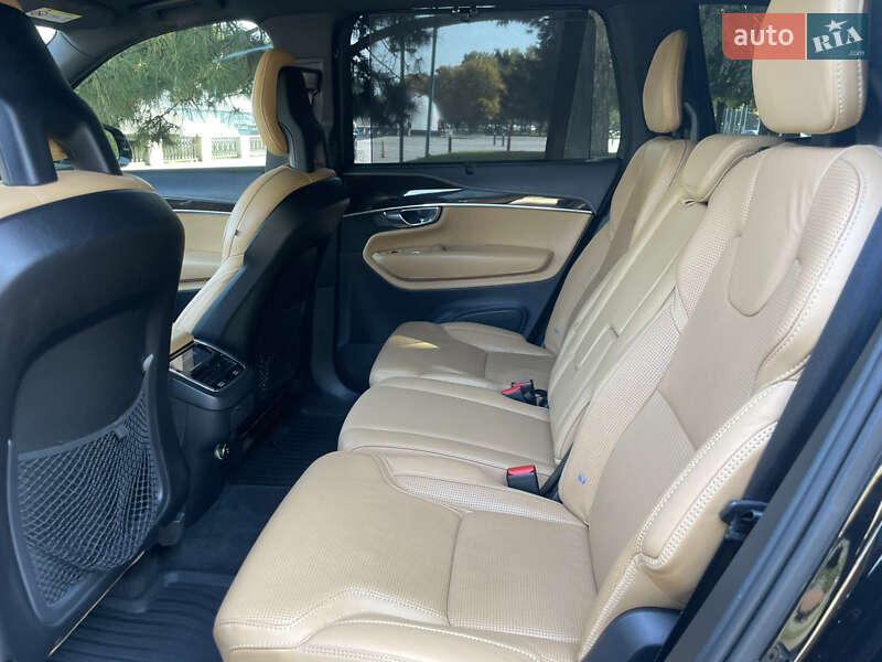 Внедорожник / Кроссовер Volvo XC90 2016 в Днепре фото 16 Внедорожник / Кроссовер Volvo XC90 2016 в Днепре