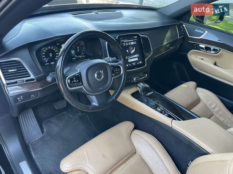 Внедорожник / Кроссовер Volvo XC90 2016 в Днепре фото 32 Внедорожник / Кроссовер Volvo XC90 2016 в Днепре