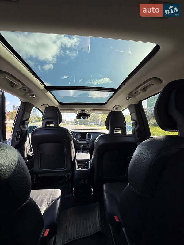 Позашляховик / Кросовер Volvo XC90 2019 в Києві фото 22 Позашляховик / Кросовер Volvo XC90 2019 в Києві