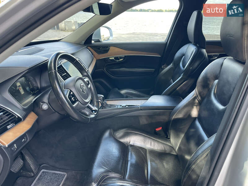 Внедорожник / Кроссовер Volvo XC90 2018 в Днепре