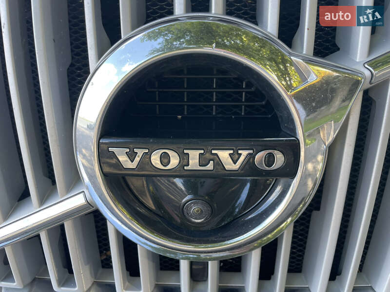 Внедорожник / Кроссовер Volvo XC90 2018 в Днепре
