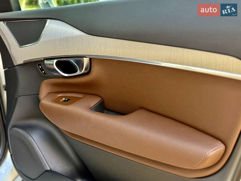 Внедорожник / Кроссовер Volvo XC90 2019 в Черновцах фото 19 Внедорожник / Кроссовер Volvo XC90 2019 в Черновцах