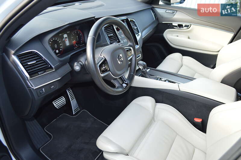 Внедорожник / Кроссовер Volvo XC90 2019 в Ивано-Франковске