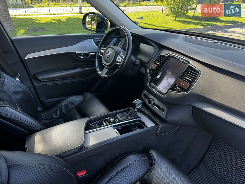 Внедорожник / Кроссовер Volvo XC90 2016 в Коломые