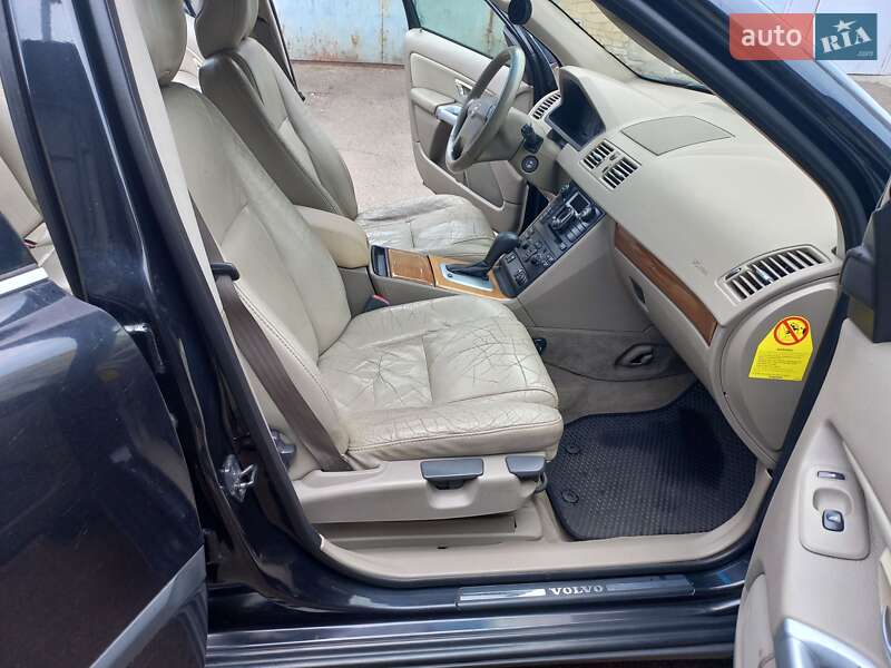 Внедорожник / Кроссовер Volvo XC90 2004 в Киеве фото 35 Внедорожник / Кроссовер Volvo XC90 2004 в Киеве