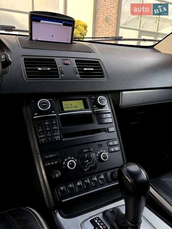 Внедорожник / Кроссовер Volvo XC90 2011 в Тернополе