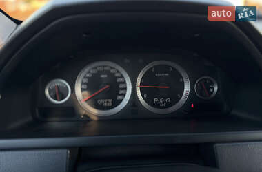 Позашляховик / Кросовер Volvo XC90 2013 в  фото 28 Позашляховик / Кросовер Volvo XC90 2013 в