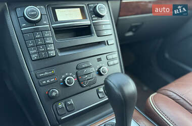 Позашляховик / Кросовер Volvo XC90 2013 в  фото 30 Позашляховик / Кросовер Volvo XC90 2013 в