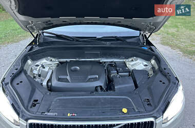 Внедорожник / Кроссовер Volvo XC90 2015 в 