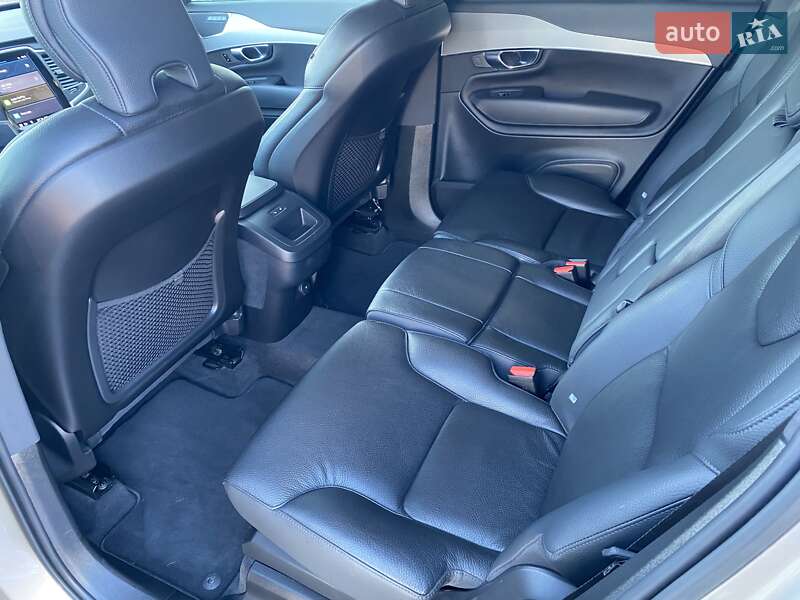 Позашляховик / Кросовер Volvo XC90 2022 в Києві фото 16 Позашляховик / Кросовер Volvo XC90 2022 в Києві